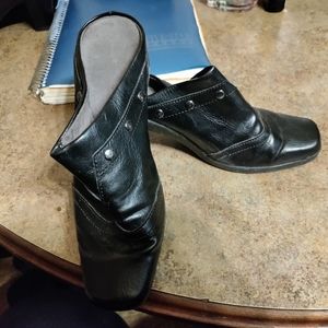 Aerosoles slip on 8.5